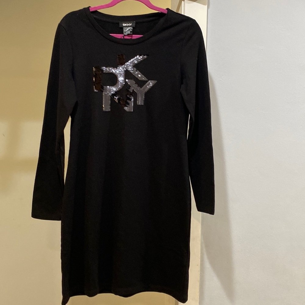 DKNY black dress. Size M.